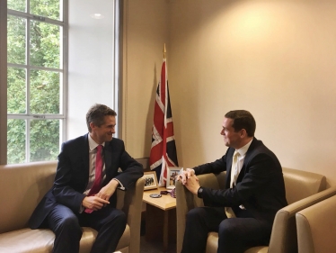 Douglas Ross MP with the Secretary of State for Defence